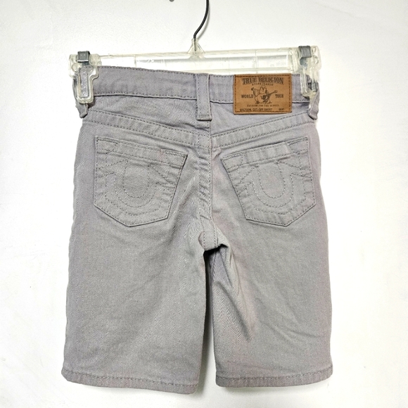 True Religion Children's shorts Size 5 - Picture 8 of 14